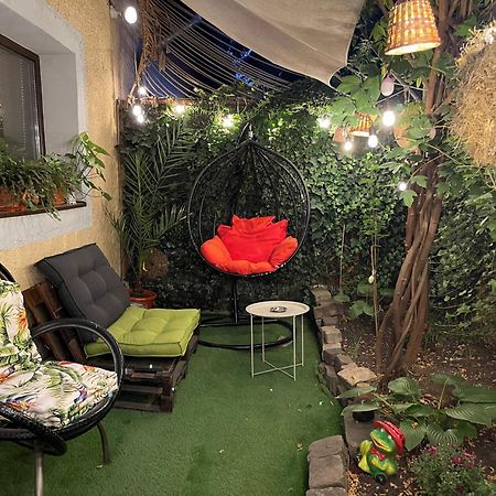 City Garden Apartments Bucureşti Ngoại thất bức ảnh