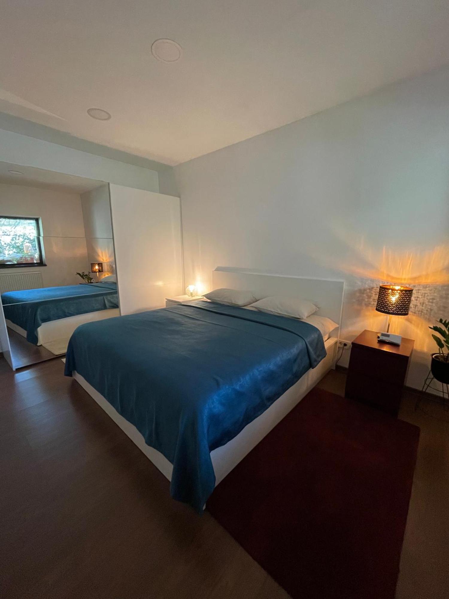 City Garden Apartments Bucureşti Ngoại thất bức ảnh